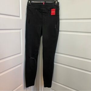 Spanx Distressed Skinny Jeans in Vintage Black, Size Small NWT